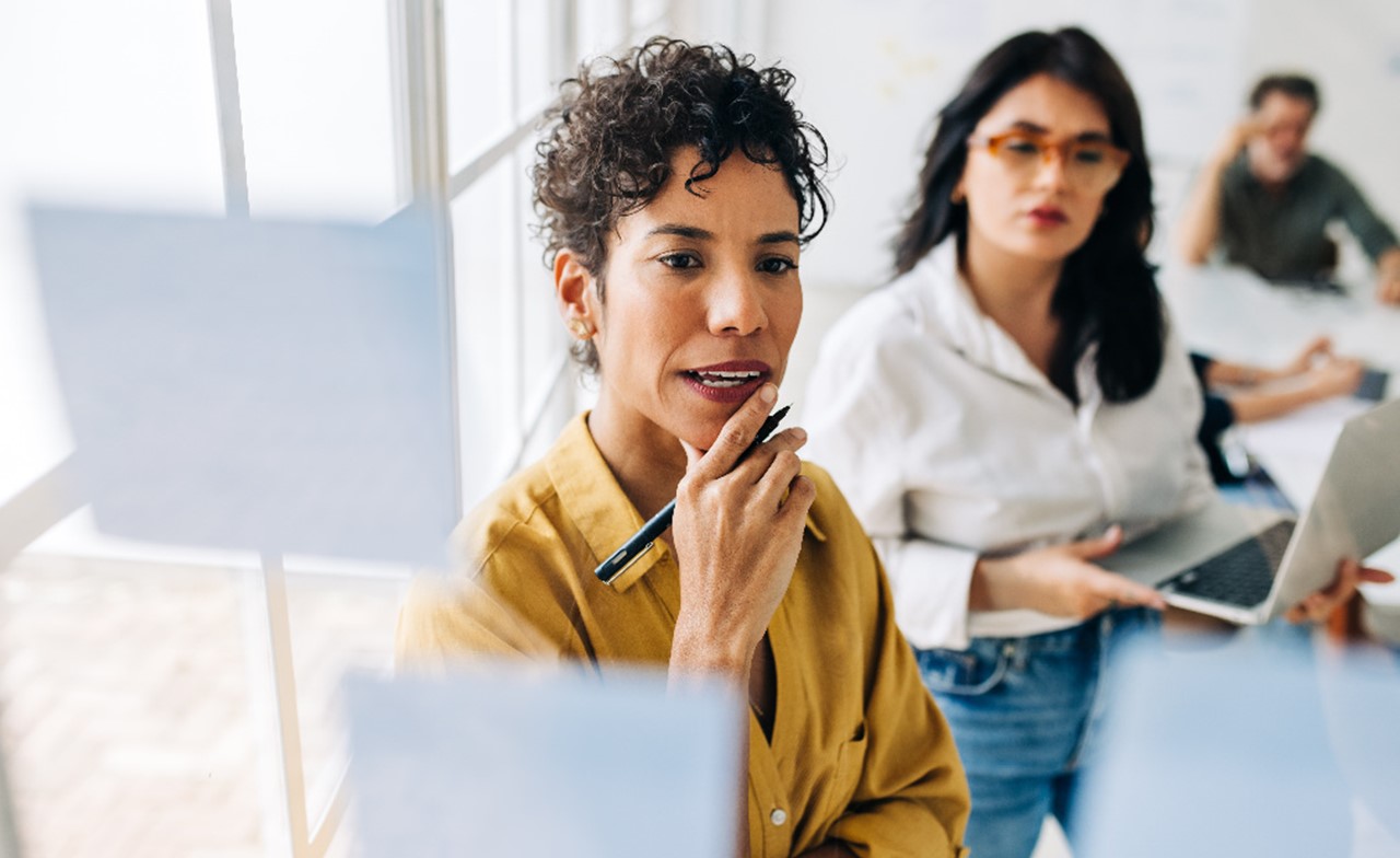 Business consultants brainstorming