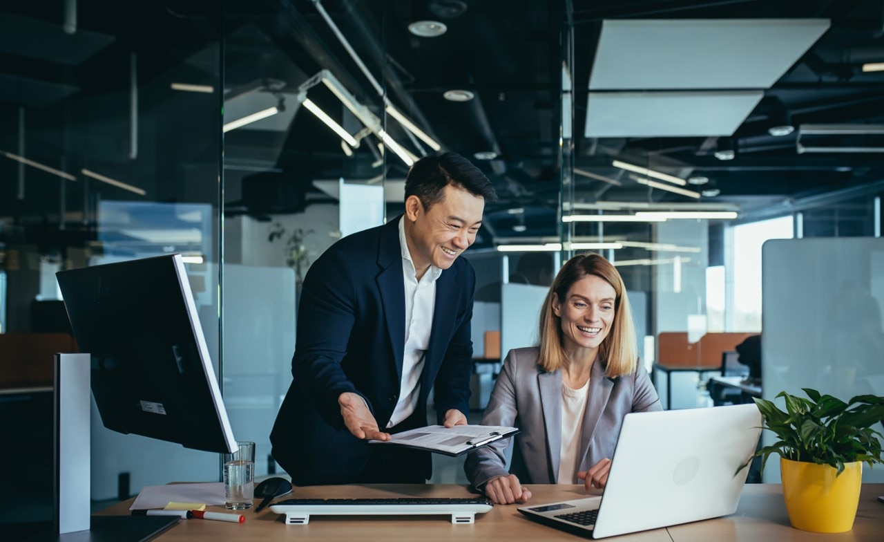 Colleagues discussing application modernization