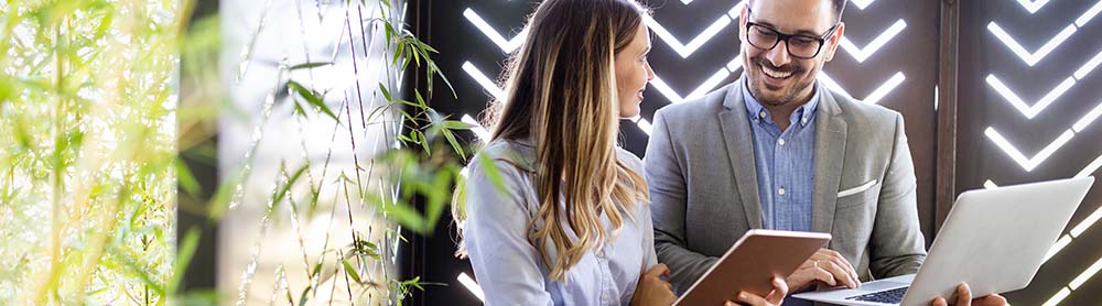 Consultants discussing UNIDO