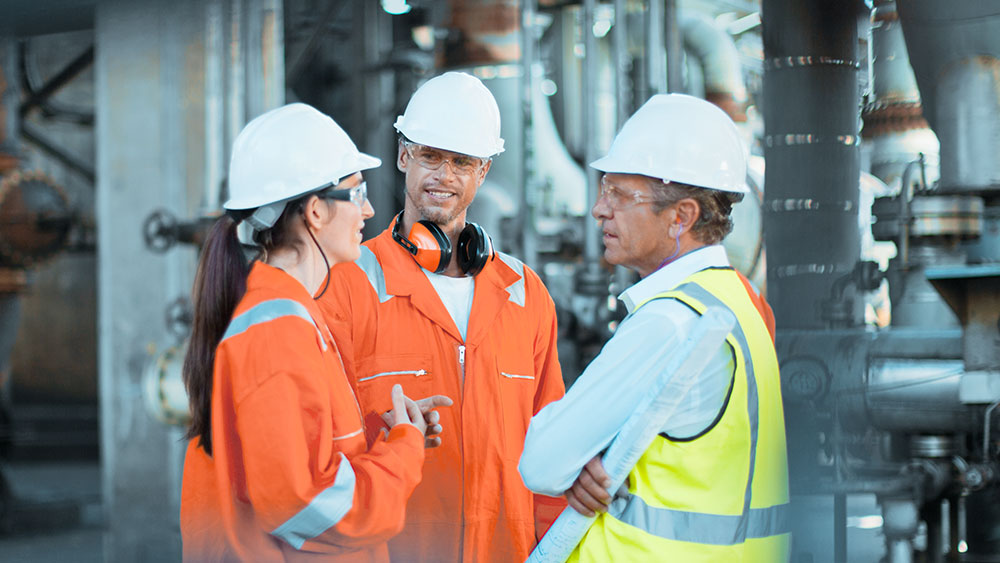 Oil and gas experts on discussion